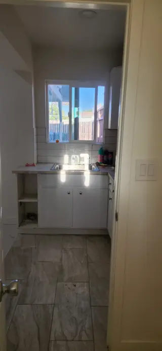 2 bedroom house for rent