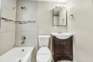 2bed Single Bath Home Available For Rent!