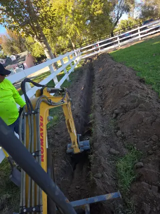 SE HACEN TRABAJOS SEPTICOS Y DE PINTURA Y REMODELACIÓN