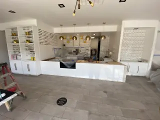 Home repair & handyman services
