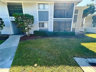 Hermoso y Moderno Apartamento para la Renta 2/2