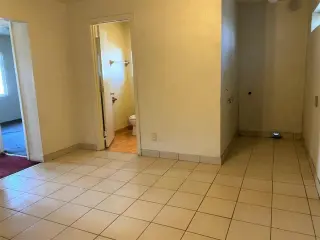 FULLERTON CA Vivienda con servicios incluidos