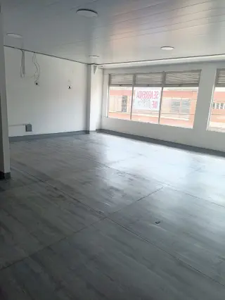 BODEGA BIEN UBICADA CERCA A ESTACION COMUNEROS CRA 30