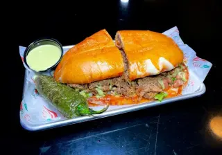 Los Sanchez Food Truck