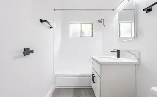 Renovated 1BD/1BA w/ Stainless Steel Appliances