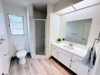 Amplio apartamento de 2 habitaciones / 2 baños, 1,00 pies² en West Torrance!