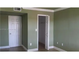 Se Renta Apartamento de 2 dormitorios y 2 baños