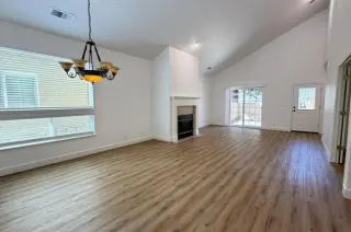 charming 3 Bedroom home