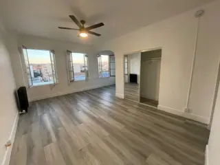 Spacious Apartment for Rent in Prime Koreatown/Mid-Wilshire