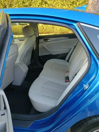 2019 Hyundai Sonata SE — 49,090 millas $11,650 | Koreatown, Los Ángeles