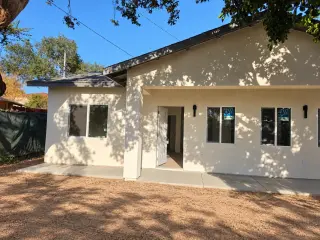 Fontana - Apartamento Nuevo de 2 Recámaras | Todos los Servicios Incluidos