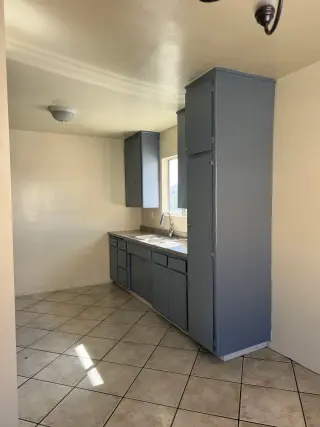 Two-Bedroom Apartment for Rent – Hawthorne, CA