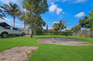 ¡Oportunidad única en la codiciada zona de East Hialeah!