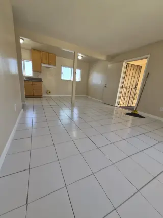 2 Bedroom Apartment- Bell Gardens