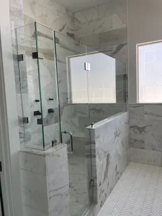 GM Showerdoor