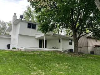 SINGLE RACNH IN OMAHA READY FOR RENT
