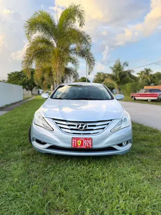 🚘 Sonata 2014/ 💲2.700 CASH/ 📄 Título limpio