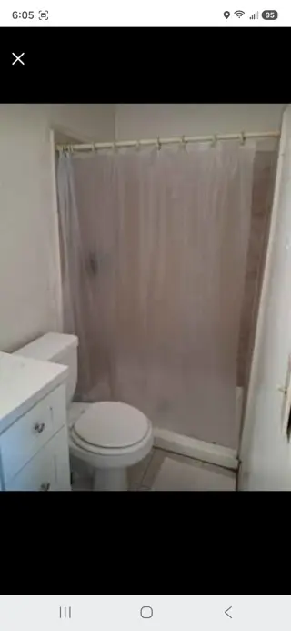 RENTO CUARTO CON BAÑO EN ONTARIO CA