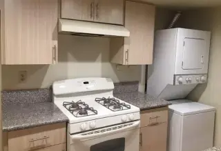 Sala amplia, dormitorio espacioso y baño renovado en Rosemead CA.