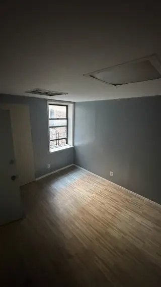 Se renta un cuarto 1,100$