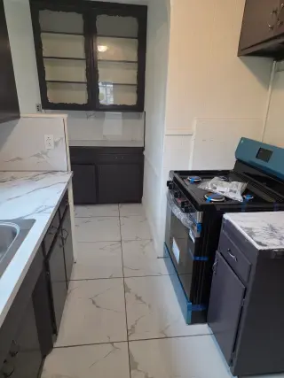 For rent at north hollywood ca  3re 1ba