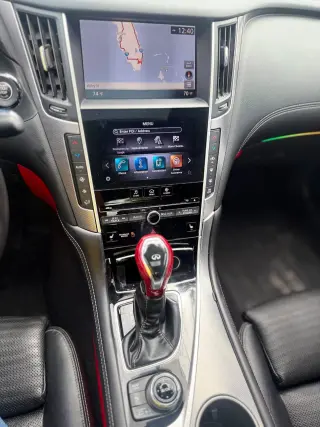 Infiniti Q50 2020 - Elegancia y Desempeño en Miami