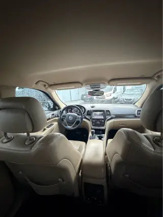 TITULO LIMPIO JEEP GRAND CHEROKEE PAGOS DEALER FINANCIAR AUTOMATICO SUV EN VENTA