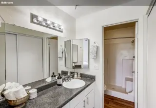 ¡Apartamentos de 1 y 2 Recámaras Disponibles!