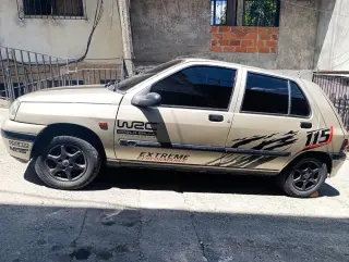 calcomanías  para motos y carros