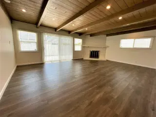 Inglewood, CA 90304