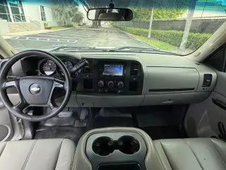 🛻 2011 Chevrolet Silverado – $7,800 CASH ¡Título en Mano! 💼