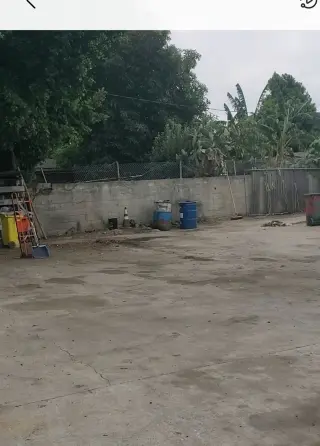 Yard for rent/espacio de renta