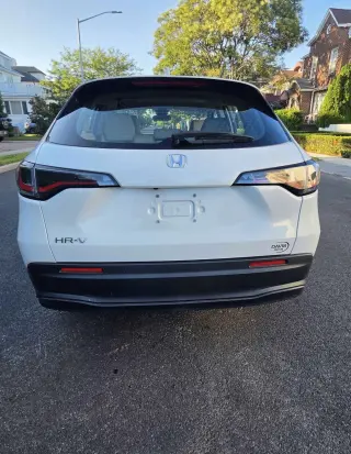 2025 Honda HR-V • LX Sport Utility 4D