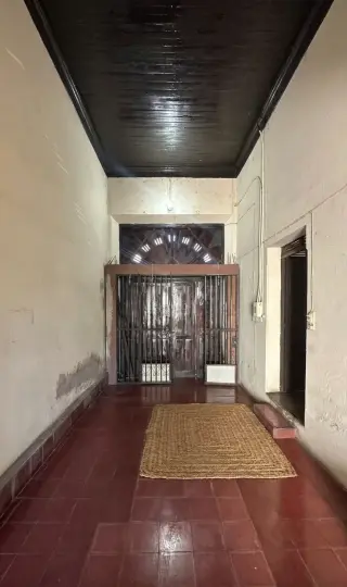 Propiedad con potencial de uso comercial en Santa Ana Centro