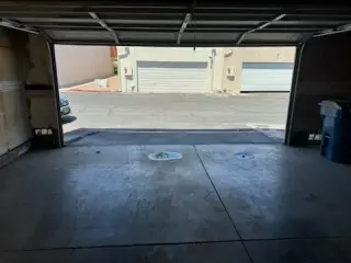 Amplia Casa 3 Recámaras/3 Baños (1,840SF) ¡Garage para 2 Carros y Patio Privado!