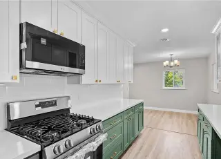 Welcome to 208 N Bromley Ave