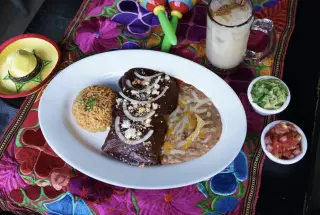 Buscando Lavaplatos y Cocinera/cocinero