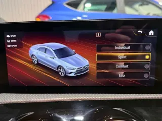 Mercedes-Benz CLA250 4Matic,