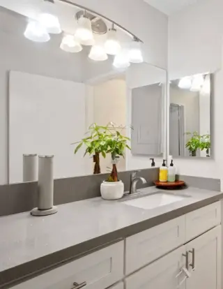Michigan Heights Apartments - 2202-2208 Michigan Ave Los Angeles, CA 90033