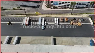 Servicios de Estacionamiento para Camiones Disponibles