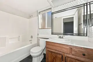 Spacious 6-Bedroom, 3-Bathroom Home for Rent!