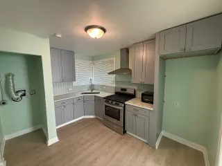 Beautifully Updated 3-Bedroom, 1-Bath Single-Family Home!