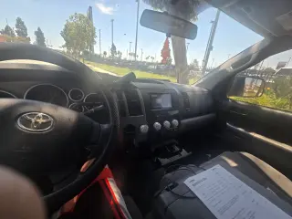 2011 toyota tundra crewmax 4.6