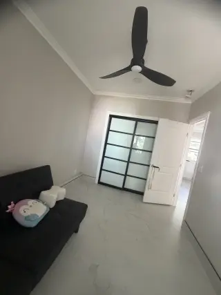 IDU atrás de casa