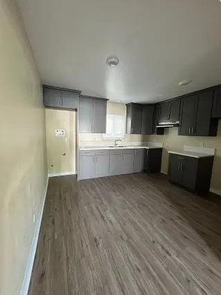2 BEDROOM FOR LEASE