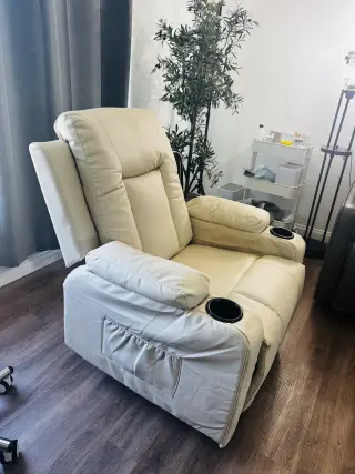 Sillón Recliner Cómodo con Portavasos