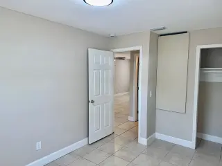 Remodelado 2 habitaciones / 1 baño