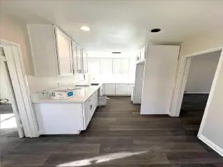 3br-1bath very nice home