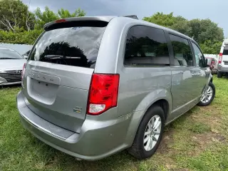 🚘 Dodge Grand Caravan 2020/ Título limpio 🧾