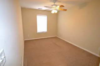 Beautiful 3-Bedroom Home for Rent!